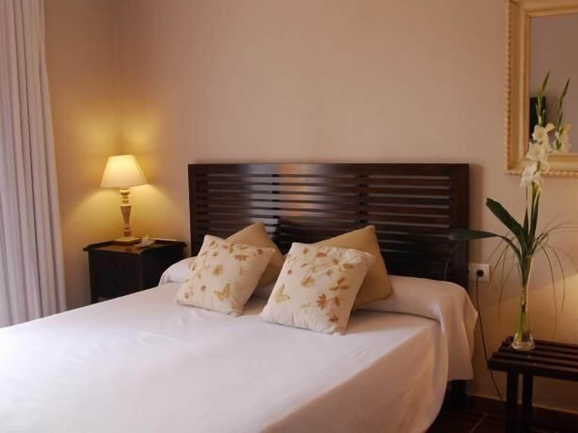 Boutique Hostal La Curandera De Salinas Sant Francesc de s'Estany المظهر الخارجي الصورة
