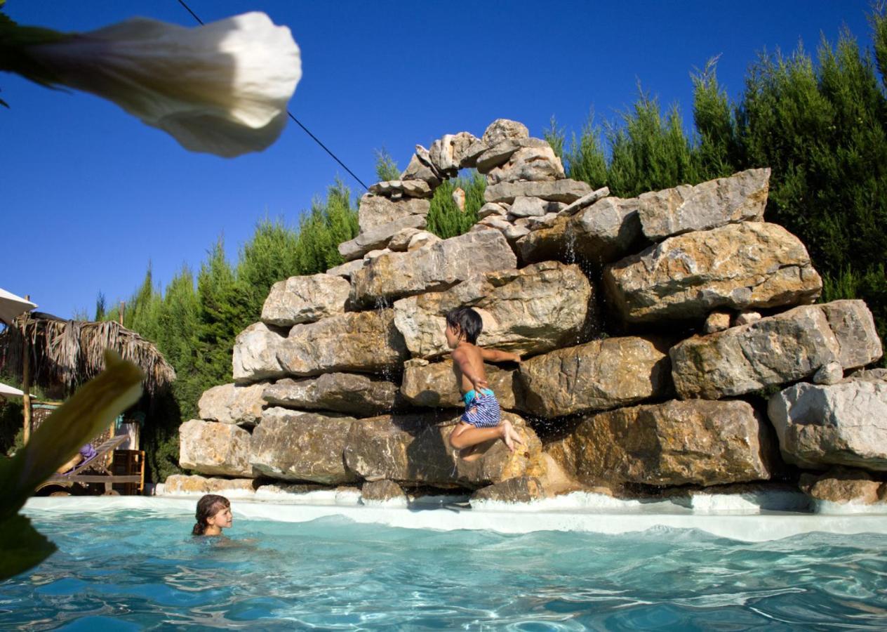Boutique Hostal La Curandera De Salinas Sant Francesc de s'Estany المظهر الخارجي الصورة