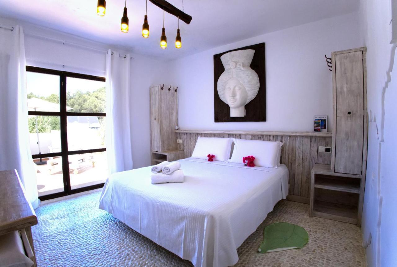 Boutique Hostal La Curandera De Salinas Sant Francesc de s'Estany المظهر الخارجي الصورة