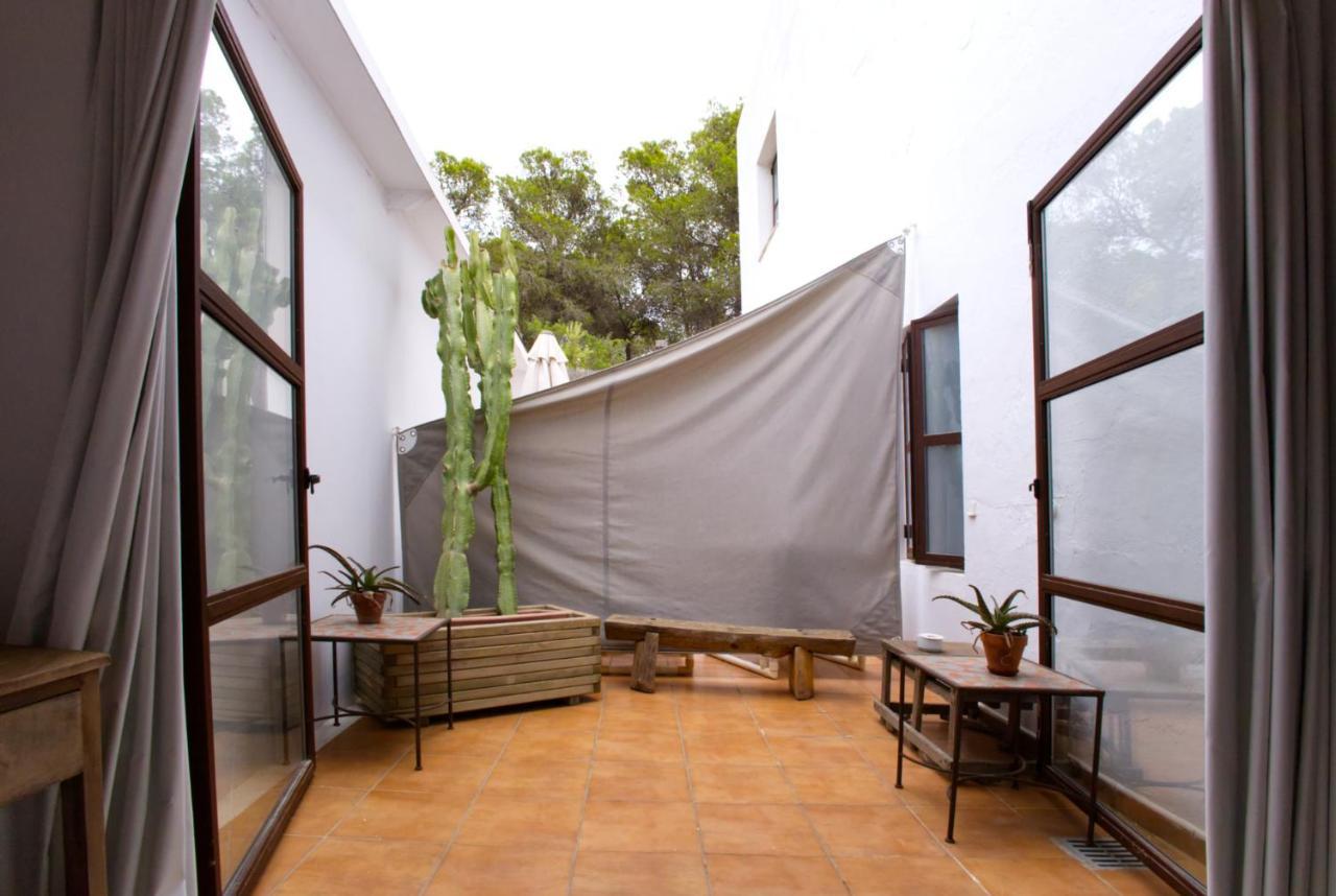 Boutique Hostal La Curandera De Salinas Sant Francesc de s'Estany المظهر الخارجي الصورة