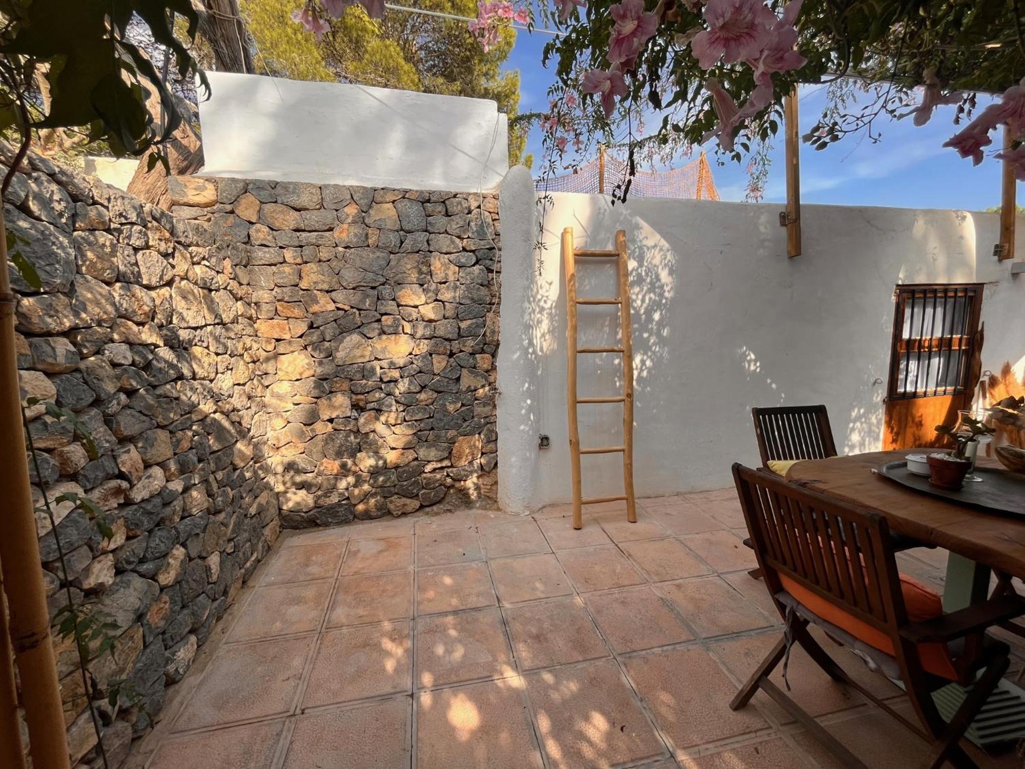 Boutique Hostal La Curandera De Salinas Sant Francesc de s'Estany المظهر الخارجي الصورة